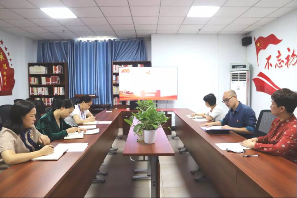 CB2DCC10CBB9BCD5666BBB5FE657E503.jpg