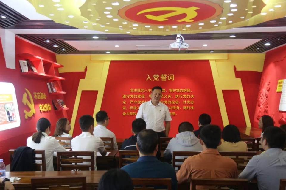 C67C7D7B94AE80A6DDDD823FCDF33222.jpg